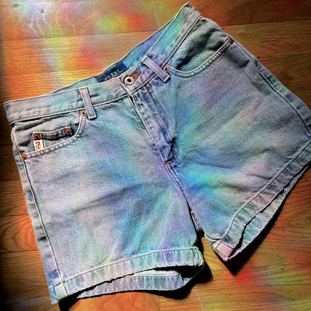 Vintage guess high waisted shorts